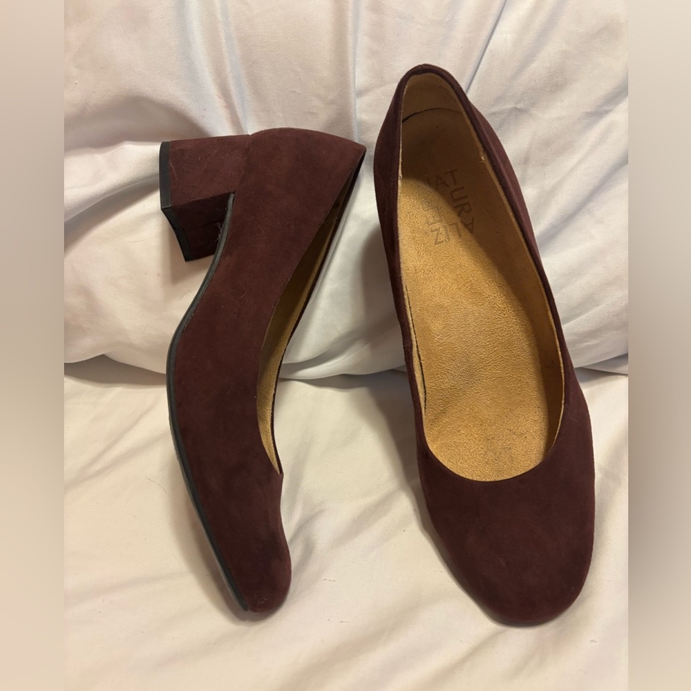 Donelle Burgundy Heel Pump Size 6.5